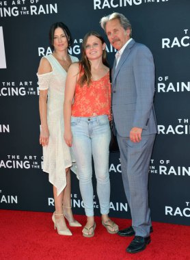 Gary Cole, Guest & Mary Cole