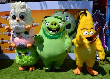 Sam-Sam, Zoe, Vivi, Leonard & Chuck