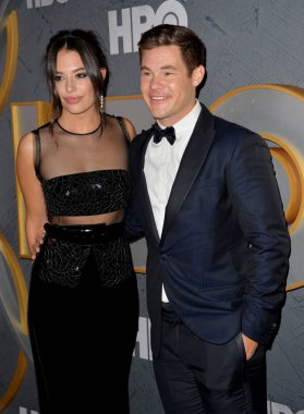 Adam Devine & Chloe Köprüler