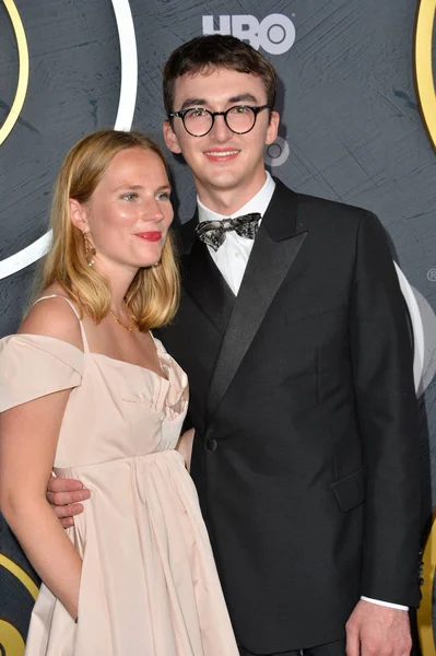 Isaac hempstead wright & stella rozenbroek — Fotografia de Stock