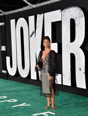 Zazie Beetz