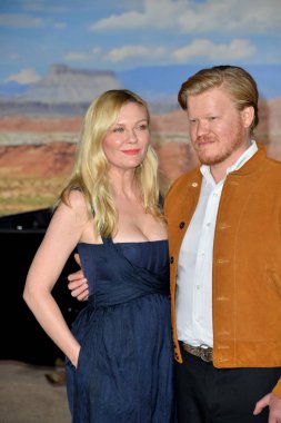 Kirsten Dunst & Jesse Plemons