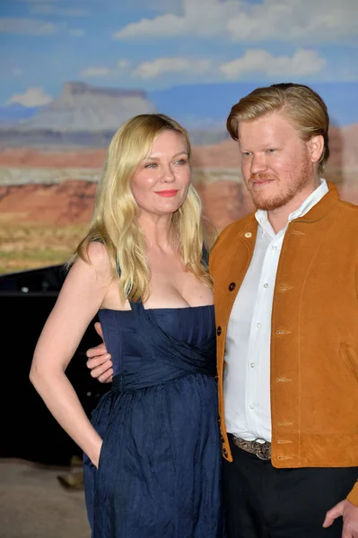 Kirsten Dunst & Jesse Plemons — Zdjęcie stockowe