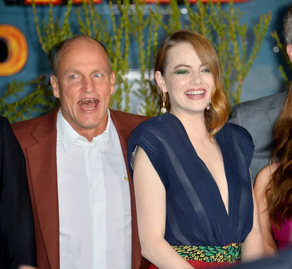 Woody Harrelson & Emma Stone — 스톡 사진