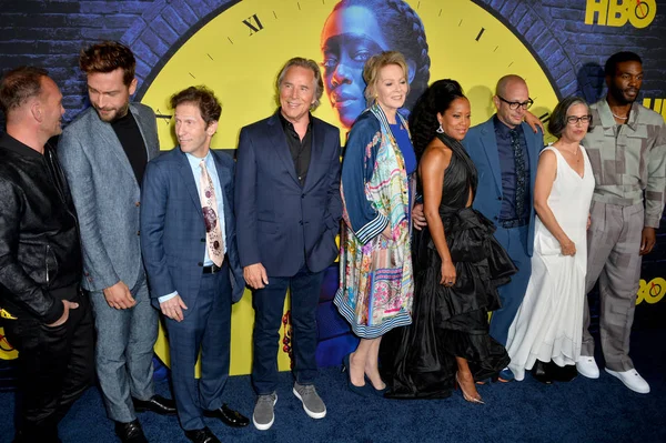 Andrew Howard, Tom Mison, Tim Blake Nelson, Don Johnson, Jean Smart, Regina King, Damon Lindelof, Nicole Kassell & Yahya Adbul-Meteen II — Stock Photo, Image