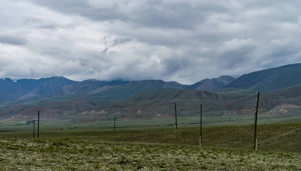 Hintergrundbild einer Berglandschaft. Russland, Sibirien, Altai — Stockfoto