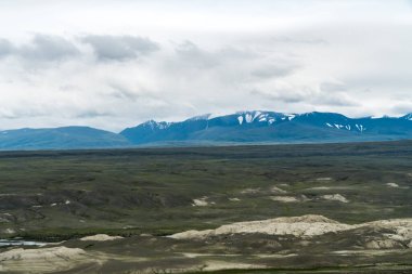 Bir dağ manzara arka plan görüntüsü. Rusya, Sibirya, Altay