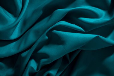 Buruşuk kumaşın arkaplan resmi. Mavi ipek