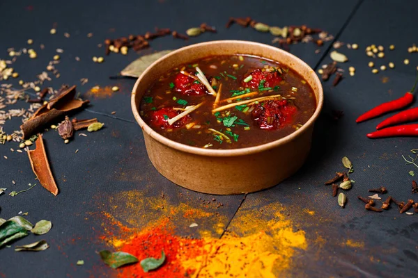 Comida india y especias picantes, fotos elegantes para el menú — Foto de Stock