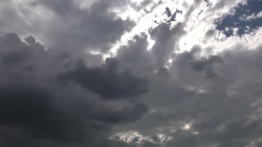 Bulutlar gökyüzü zaman atlamalı