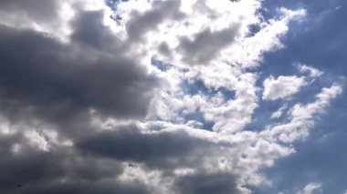 Bulutlar gökyüzü zaman atlamalı