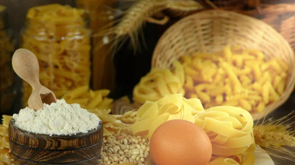 Italian Macaroni Pasta Uncooked — Stock Photo, Image
