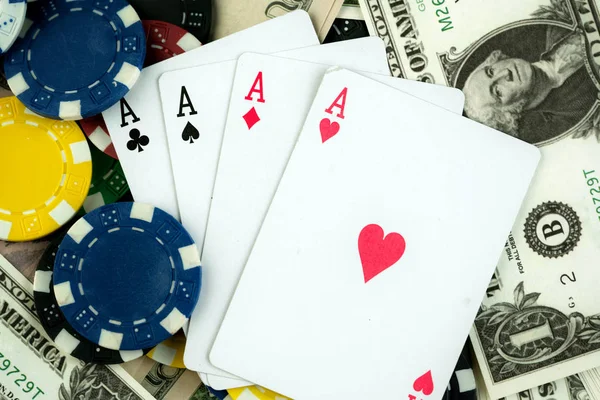 Para cips ve kumar kartları fotoğraf