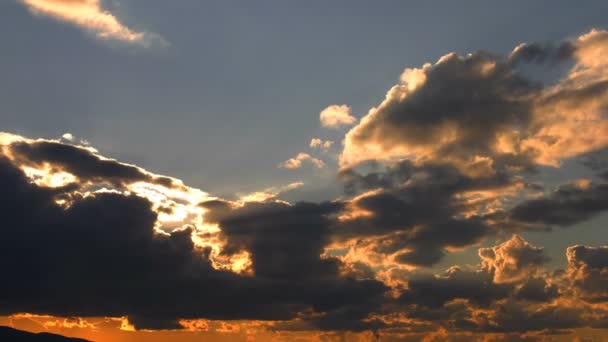 Nuvens Chuvosas Macias Luzes Sol Time Lapse — Vídeo de Stock