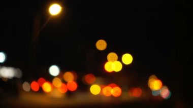 Trafik Bokeh ışıkları gece City
