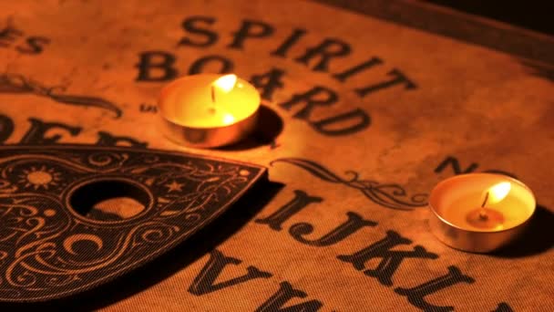 Μαγεία Ouija Διοικητικού Συμβουλίου Πνεύμα Παιχνίδι — Αρχείο Βίντεο