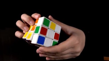 Sihirli Puzzle Rubik Küp