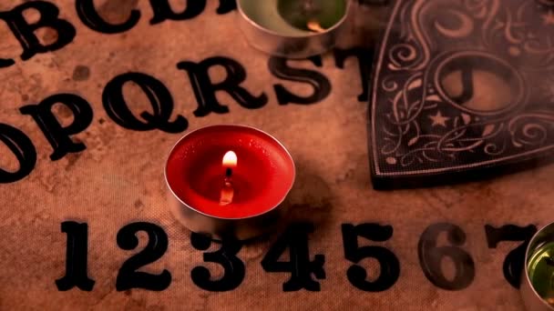 Dark Spirituele Spel Ouija Bord — Stockvideo