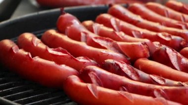 Barbekü Yangın Sosis