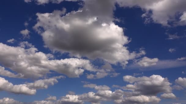 天の柔らかい雲のタイムラプス — ストック動画