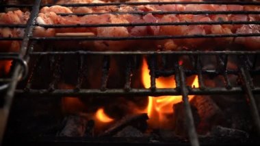 Kömür Yangın Barbekü Et Pişirme