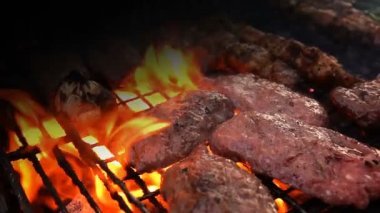 Kömür Yangın Barbekü Et Pişirme