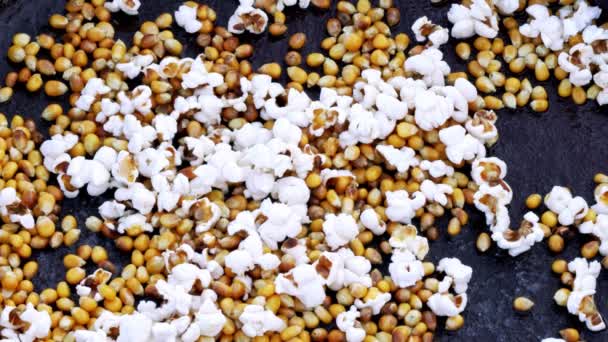 Cooking Salty Delicious Popcorn — Stock Video