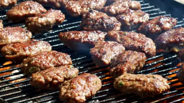 Meatball Barbecue Smoke — Stock Video