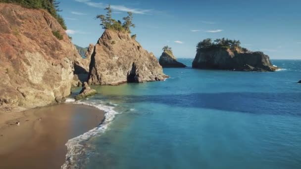 Secret Beach Oregon Aerial — Vídeos de Stock