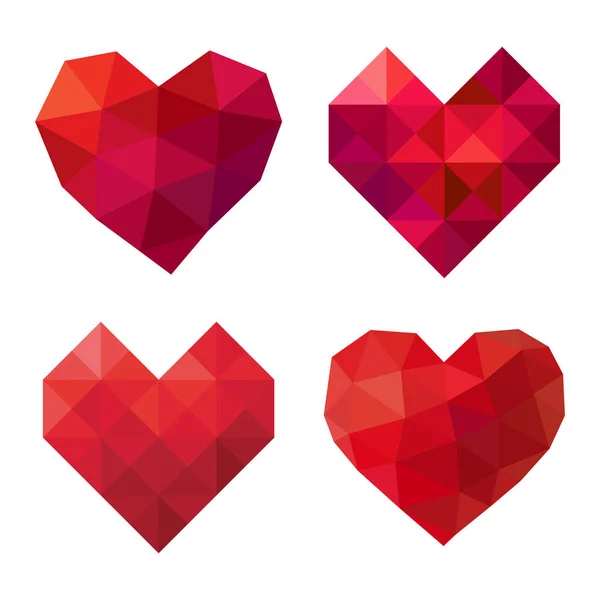 Vector insamling av polygona röda hjärtan på vit bakgrund — Stock vektor