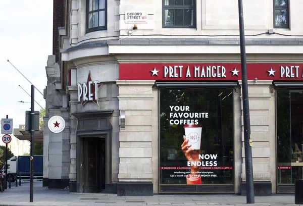 12 Eylül 2020 - Londra, İngiltere: Pret A Manager Oxford Street Promosyon