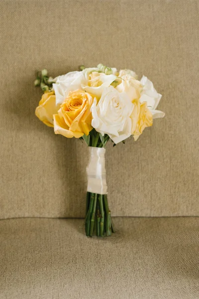 White Orange Wedding Bouquet Beige Background — Stock Photo, Image