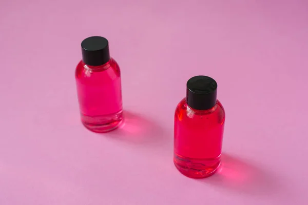 Twee Roze Potten Voor Cosmetische Lichaamsverzorging Gezicht Haar Een Roze — Stockfoto