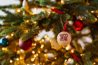 Noel ağacı oyuncakları Işıklı Noel ağacı