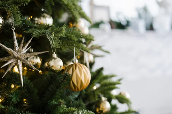 기사보기 성탄절 배경에 반짝이는 조명을 파라오 — 스톡 사진