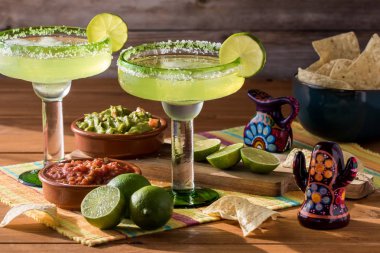 Margarita ve nachos