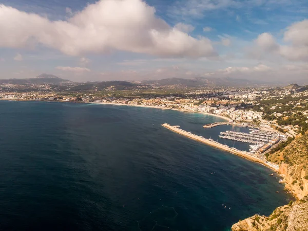 Vista aérea da cidade de Javea na Espanha — Fotografia de Stock