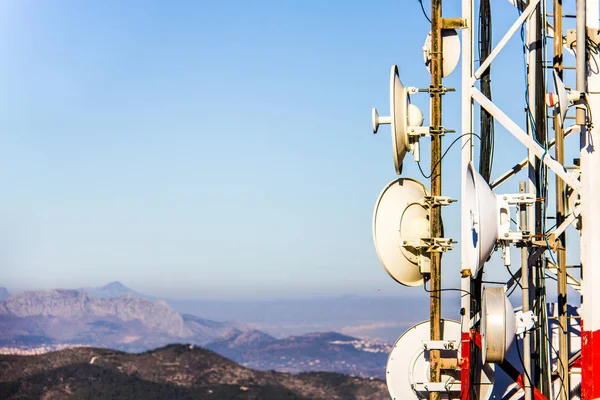 Telekomünikasyon antenler Cumbre del Sol dağ, olarak da bilinen 