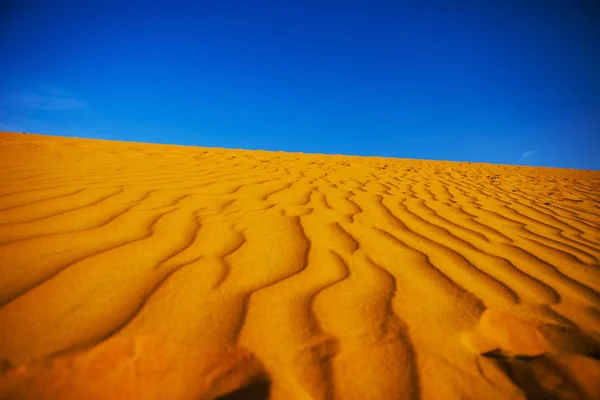 Red Sand Dunes Sky Perto Mui Vietnã — Fotografia de Stock