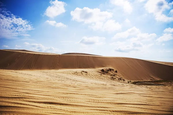 Dunas Areia Perto Mui Grupo Road Cima Dunas Fundo Dia — Fotografia de Stock