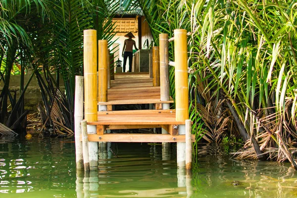 Hoi Quang Nam Vietnam April 2018 Touristen Besuchen Wasserkokosnusswald Hoi — Stockfoto