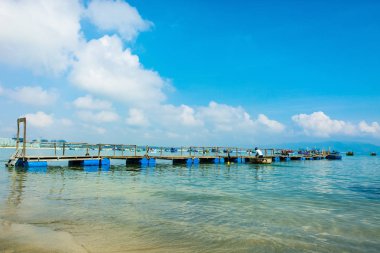 Quy Nhon, Vietnam 'daki Ky Co plajı.