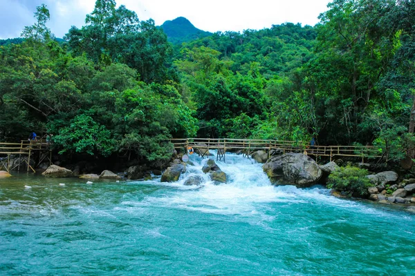 Nuoc Mooc Kevät Mooc Stream Phong Nha Bang Kansallispuisto — kuvapankkivalokuva