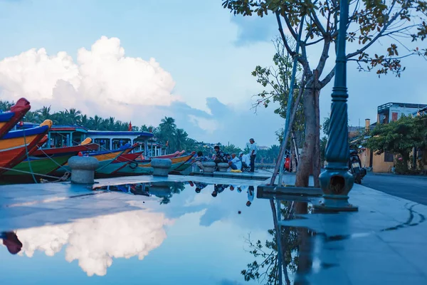 Quang 베트남 2018 도시를 관광객 아시아의 관광지입니다 유네스코에 유산으로 — 스톡 사진