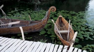 Vintage Viking Tahta Tekneleri