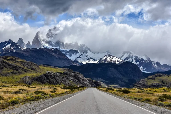Ruta hacia el Chalten