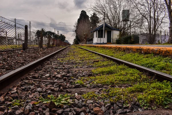 köyde tren rayları