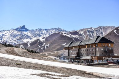 Dağdaki gökyüzü merkezi