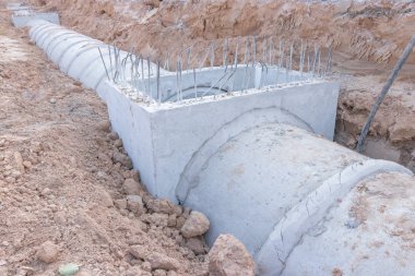 Şantiyede Beton Drenaj Borusu, Beton drenajı