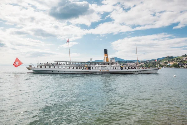 El barco insignia más hermoso Belle Epoque vapor llamado La Su — Foto de Stock